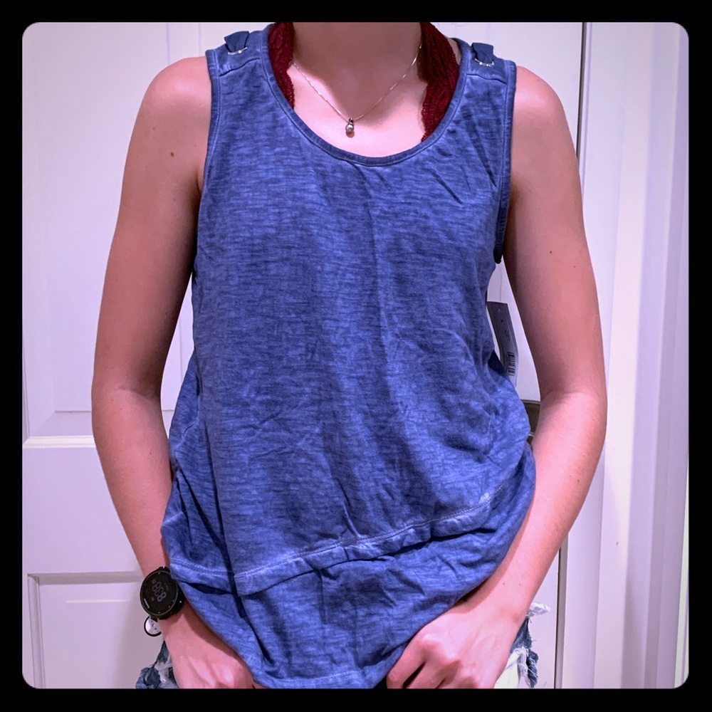 NWT New Directions Blue Hi Low Hem Tank S